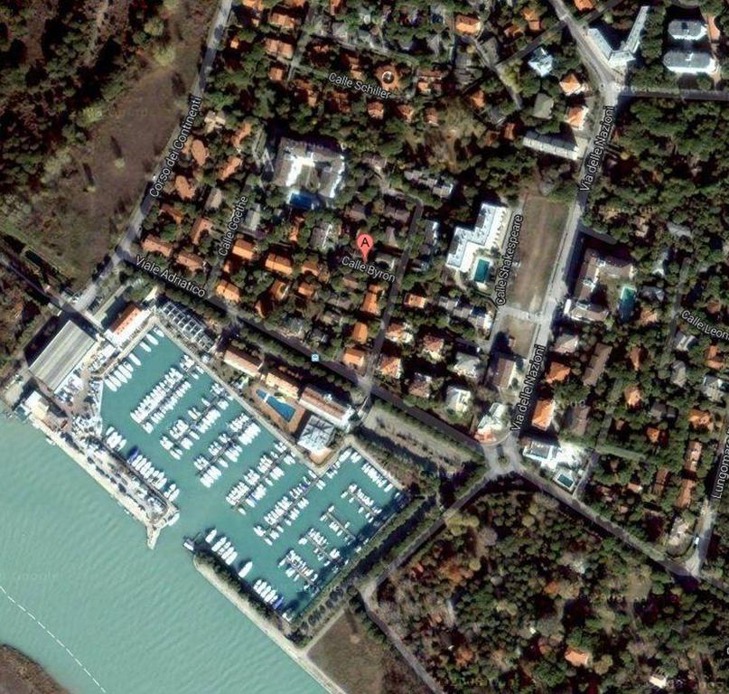 Lignano Comfort Lignano Sabbiadoro Exterior photo